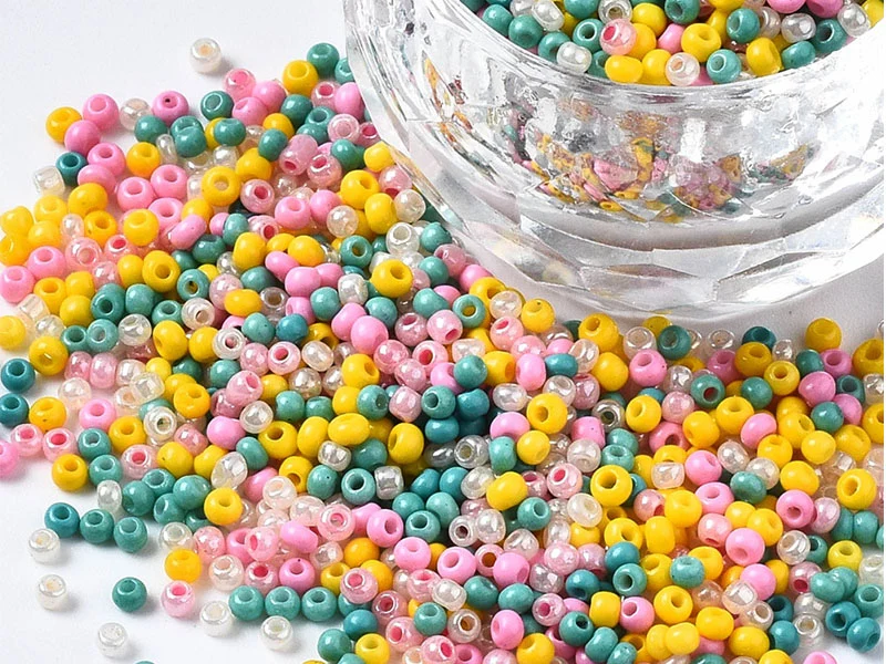 Perles de rocailles en tube - Mélange arc-en-ciel jaune - 2 mm