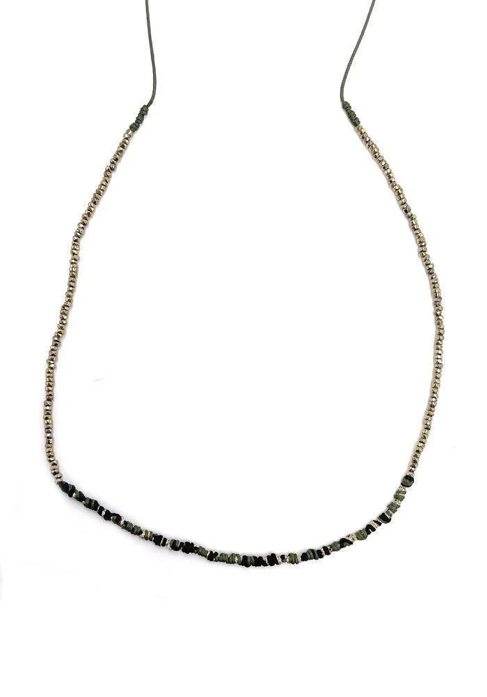 Collier Hématites Kaki Et Noir
