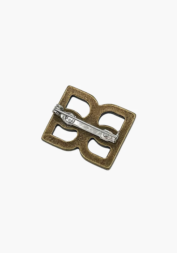Broche Beth