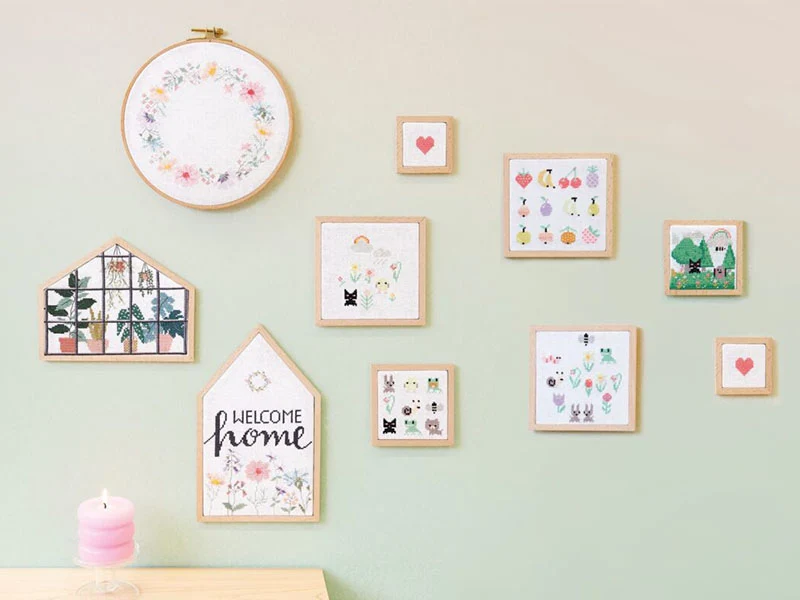 KIT DE BRODERIE ALPHABET FLORAL COLORFUL- RICO DESIGN