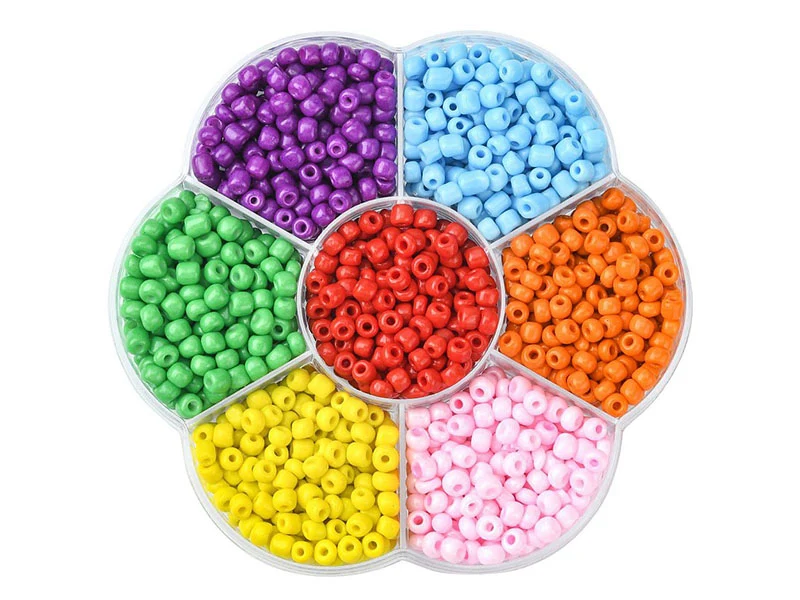 Boite de 7 couleurs de grosses perles de rocailles - 4 mm