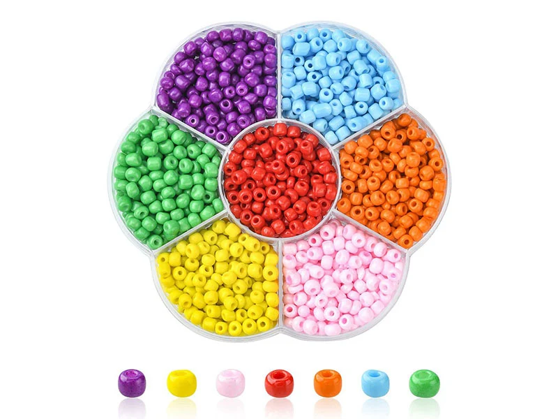 Boite de 7 couleurs de grosses perles de rocailles - 4 mm
