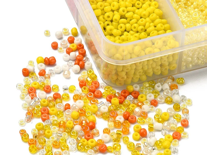 Boite de perles de rocailles - 10 Nuances jaunes orangées - 2,5mm - 8500 pcs