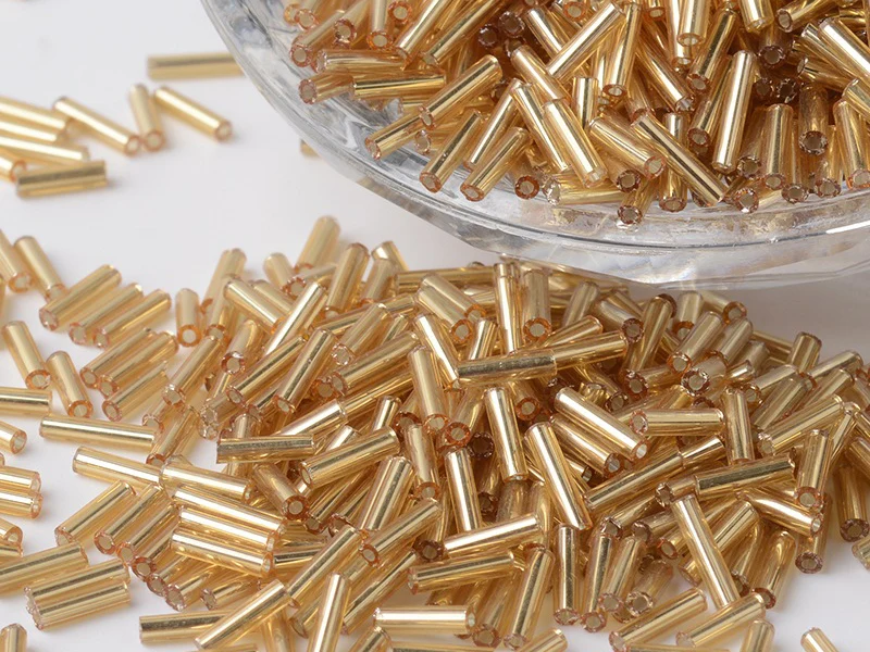 Perles tubes bugles - Doré - 6 mm - 10 g