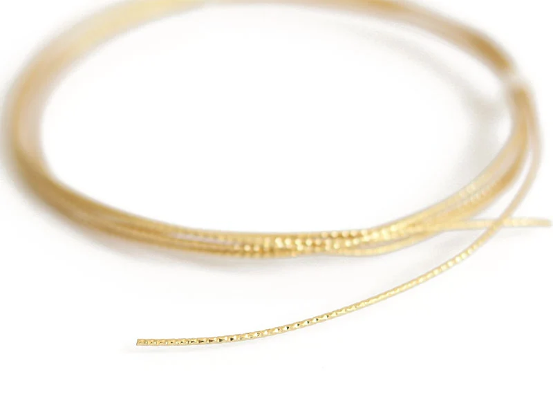 2 m de fil de laiton texturé - Doré à l’or fin 18K - 1 mm