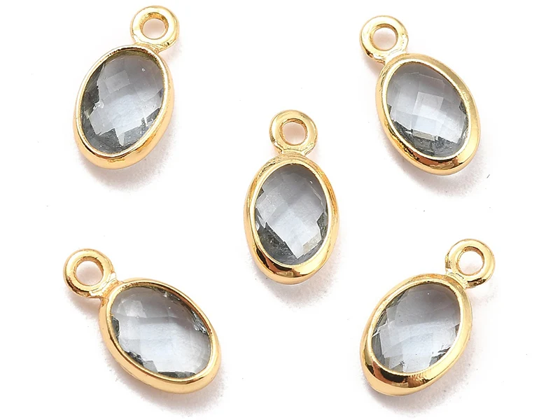 Pendentif ovale serti en verre à facettes - doré à l'or fin 18K - 9 mm - Gris