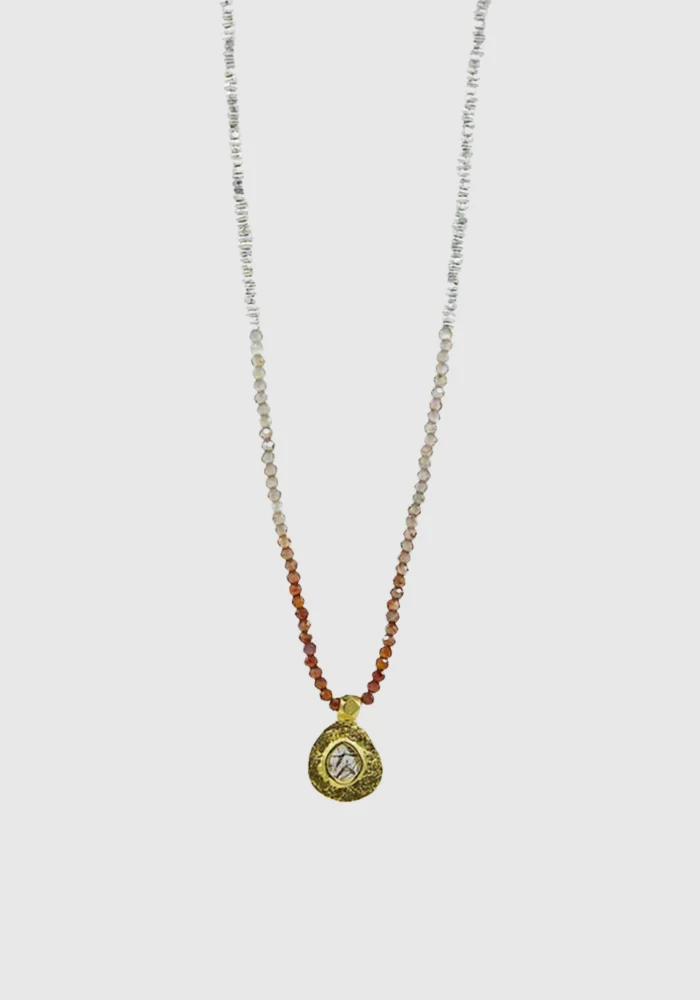 Collier Lorae