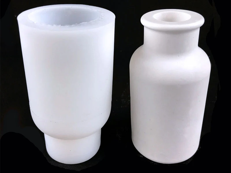 Moule en silicone - Vase allongé à rainure