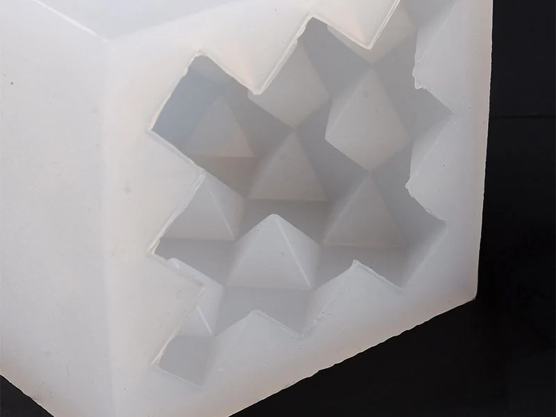 Moule en silicone - Bougie cube à facettes - 7,2 cm