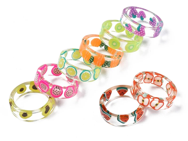 Bague en résine transparente - Fruit aléatoire