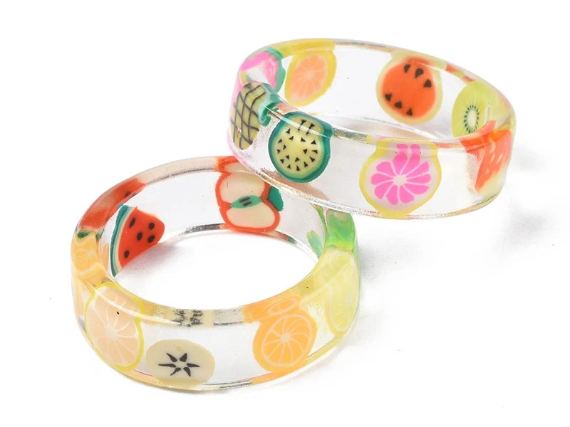 Bague en résine transparente - Fruits