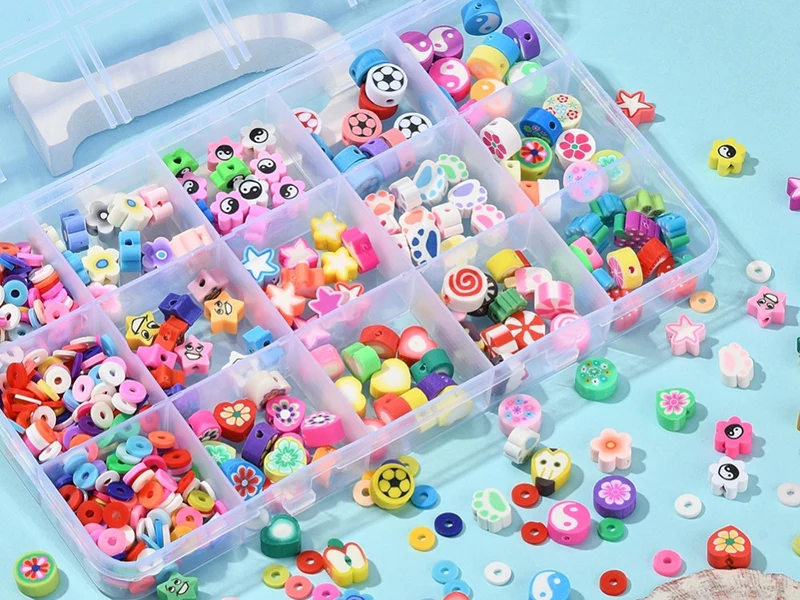 Boite de 15 styles de perles en pâte polymère - Multicolore