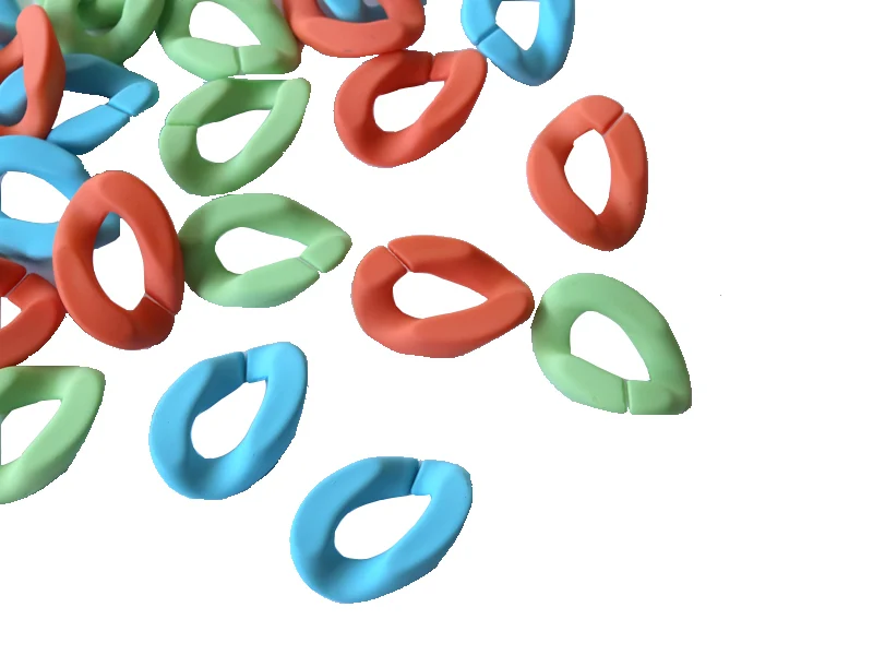 Lot de 50 maillons mates en acrylique - 30 x 21 mm - Bleu, orange et vert