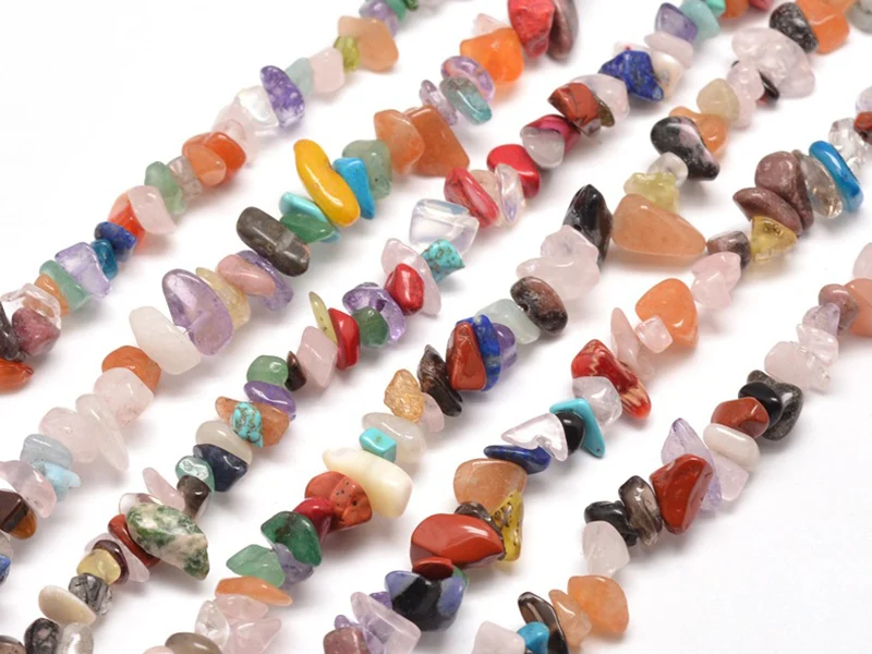 Lot de 30 perles naturelles et synthétiques