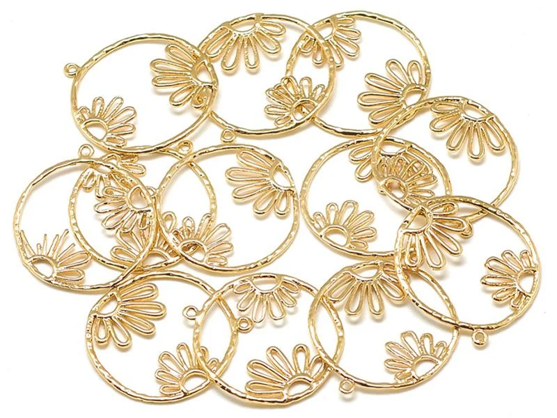 Pendentif cercle avec fleur - doré à l'or fin 18k - 27,5 mm