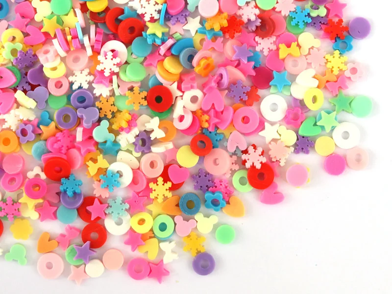 Confettis en pâte polymère -formes et couleurs variées - 10 grammes