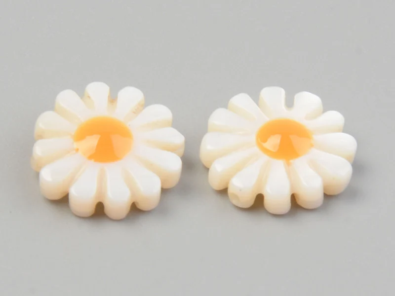 Perle paquerette en nacre véritable - 12 mm