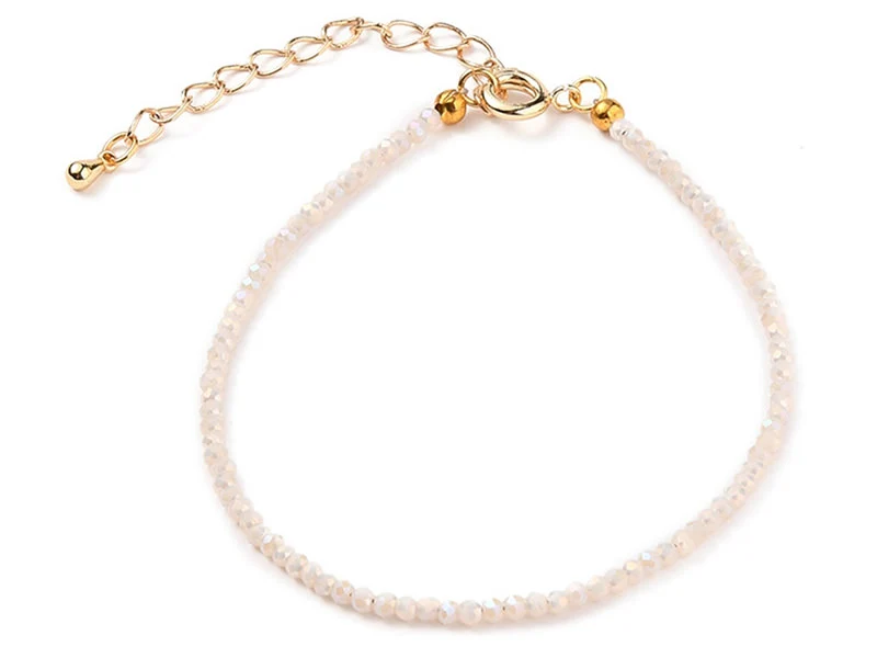 Bracelet en perles facétées - rose brume