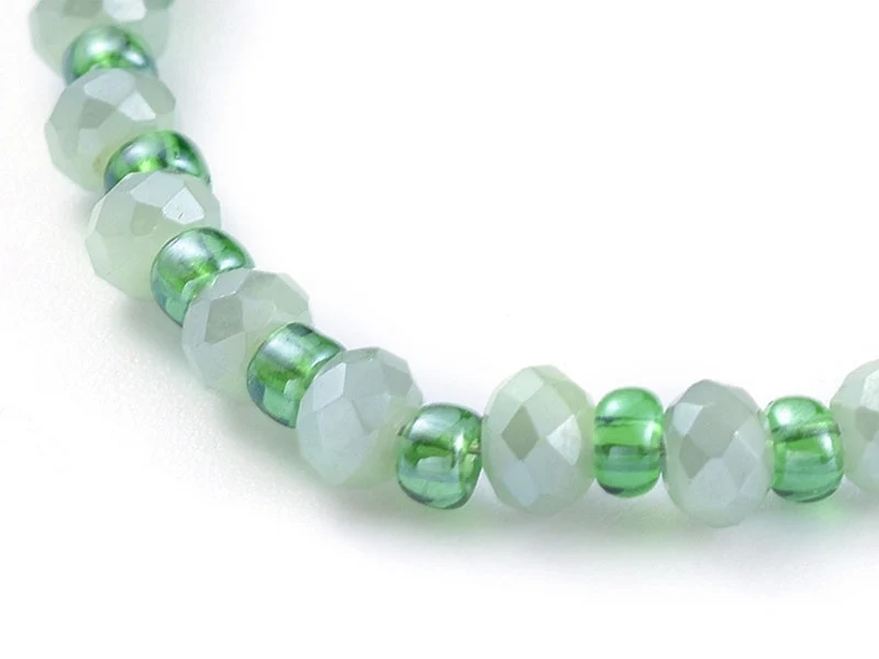 Bracelet à perles de verre - vert irisé