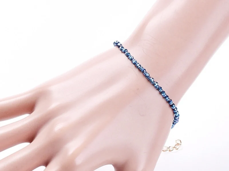 Bracelet à perles de verre - bleu irisé
