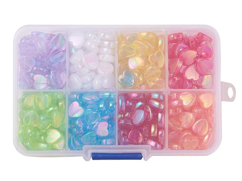 Boite d'assortiment de perles en plastique en forme de cœur - 8 couleurs