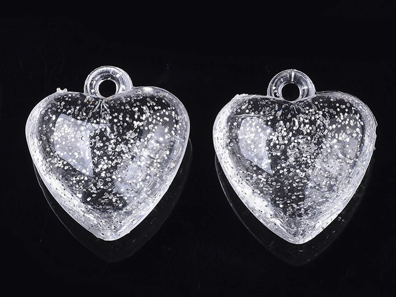 10 perles en plastique - coeur transparents à paillettes - 22 mm