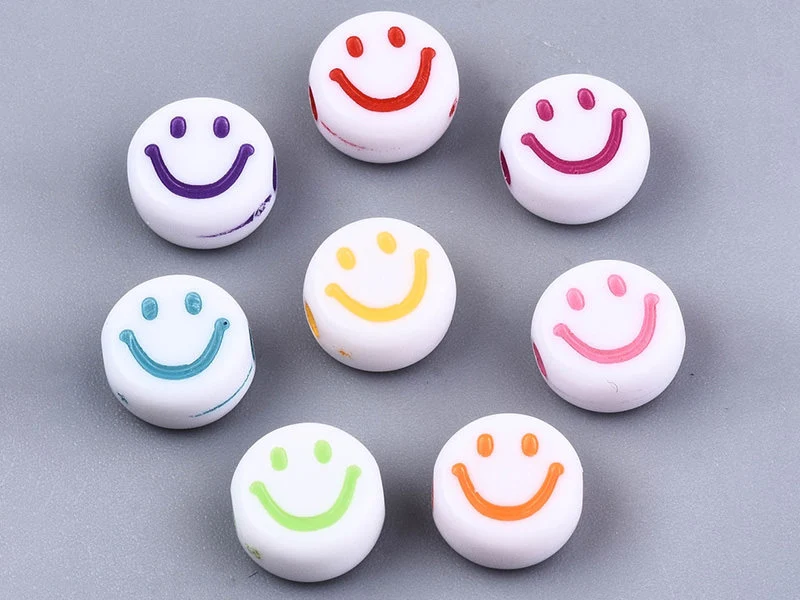 20 perles en plastique rondes symbole sourire - blanc et multicolore - 7 mm