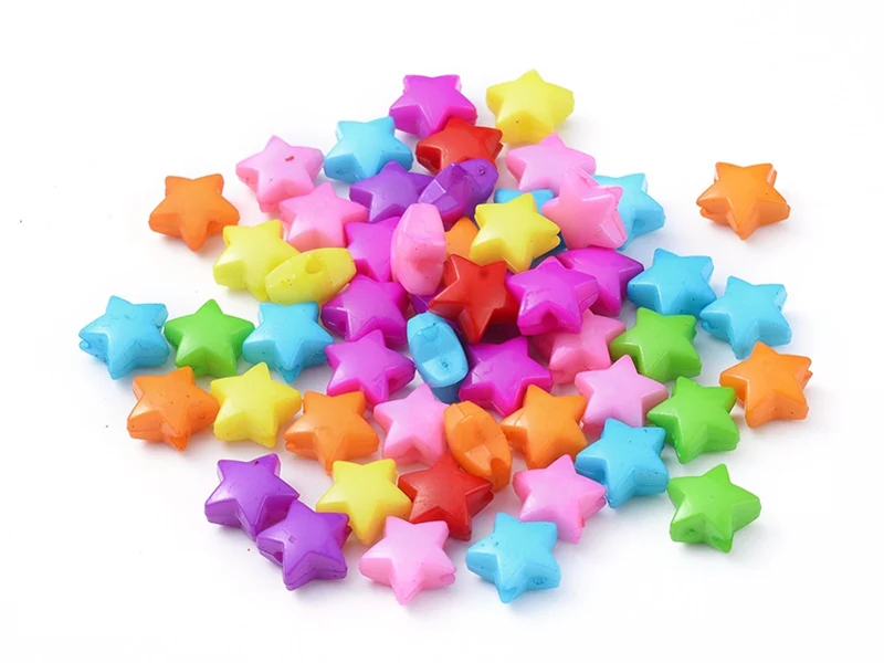 50 perles en plastique - étoiles couleur vive - 12 mm