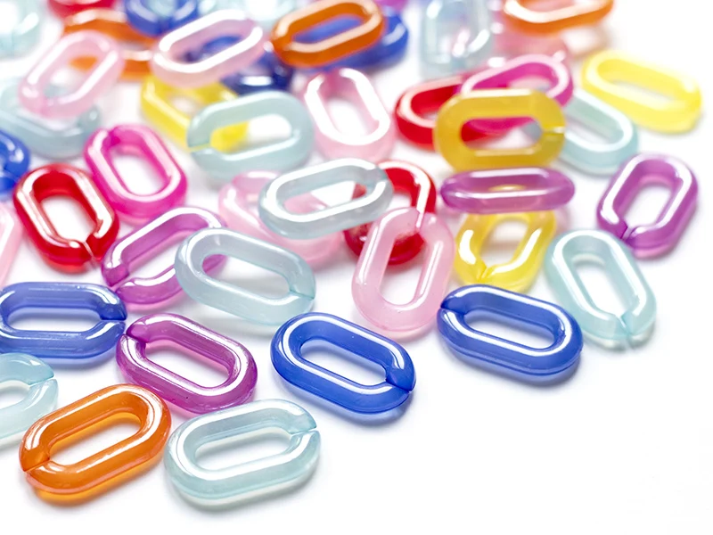 50 grands maillons en plastique 31 x 19 mm - à connecter pour création de chaîne - mix multicolore transclucide