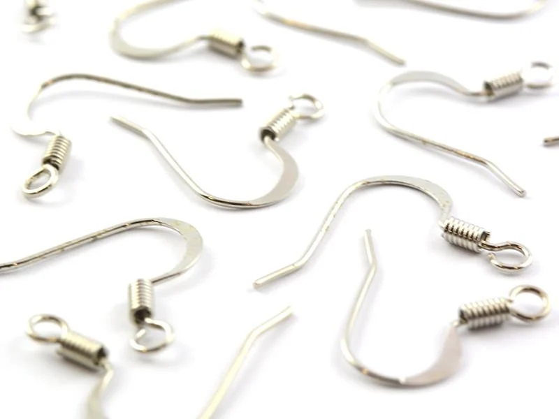 10 paires de boucles d'oreilles - crochets plats - couleur argenté