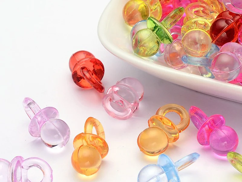 Lot de 10 petites tétines en plastique - mix couleurs aléatoires
