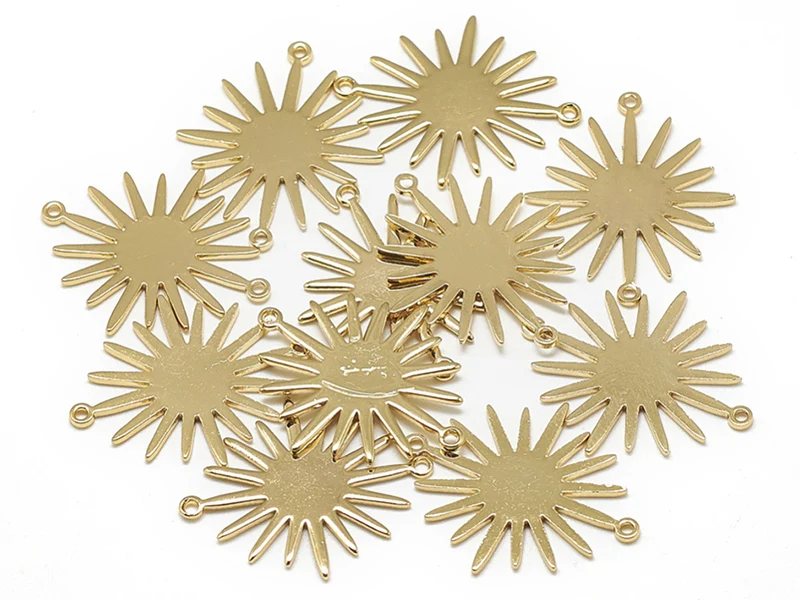 Pendentif soleil - doré à l'or fin