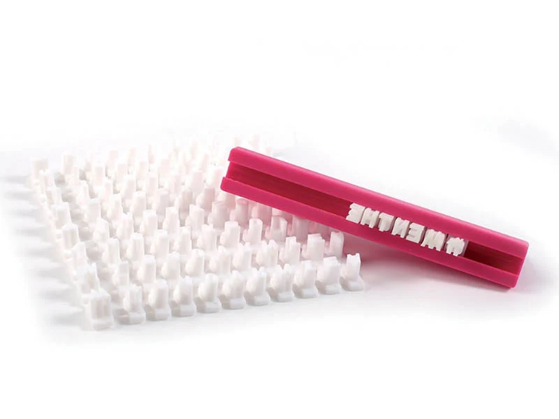 Réglette tampon alphabet pour pâte polymère