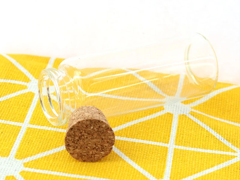 Fiole en verre 7 cm