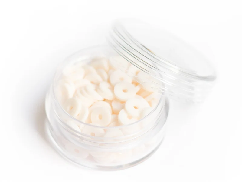 Boite de perles rondelles heishi 6 mm - blanc rosé