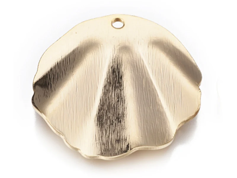Pendentif coquillage 30 mm - doré à l'or fin