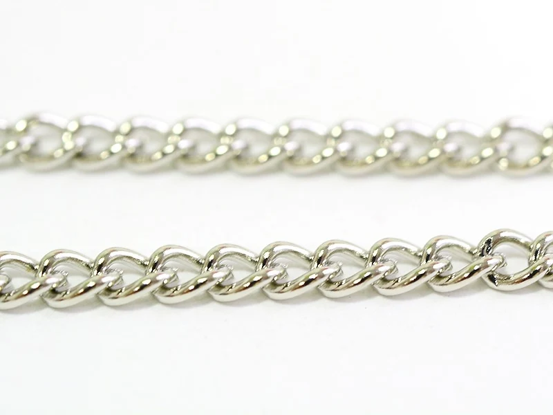 Chaîne gourmette 3,7 mm couleur argent x 20 cm