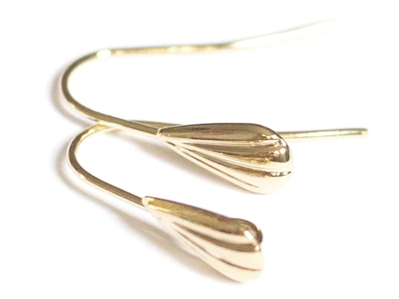 Boucles d'oreilles pendantes avec coquillage - laiton doré à l'or fin 16K